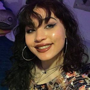 Meet your Posher, Zoë